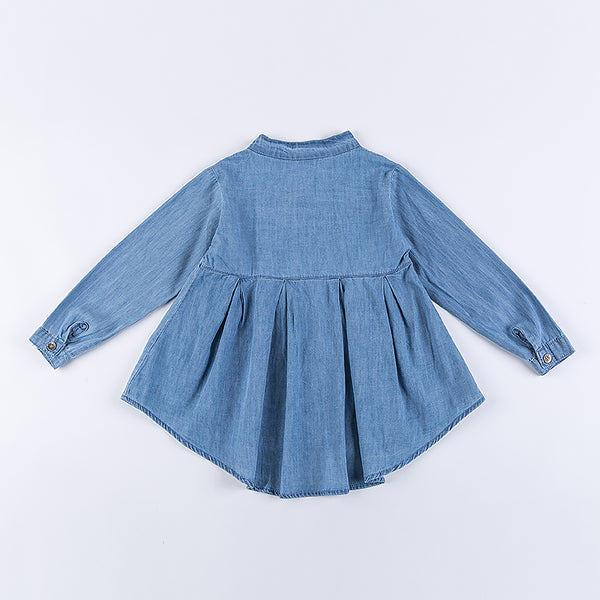 Casual denim blouse